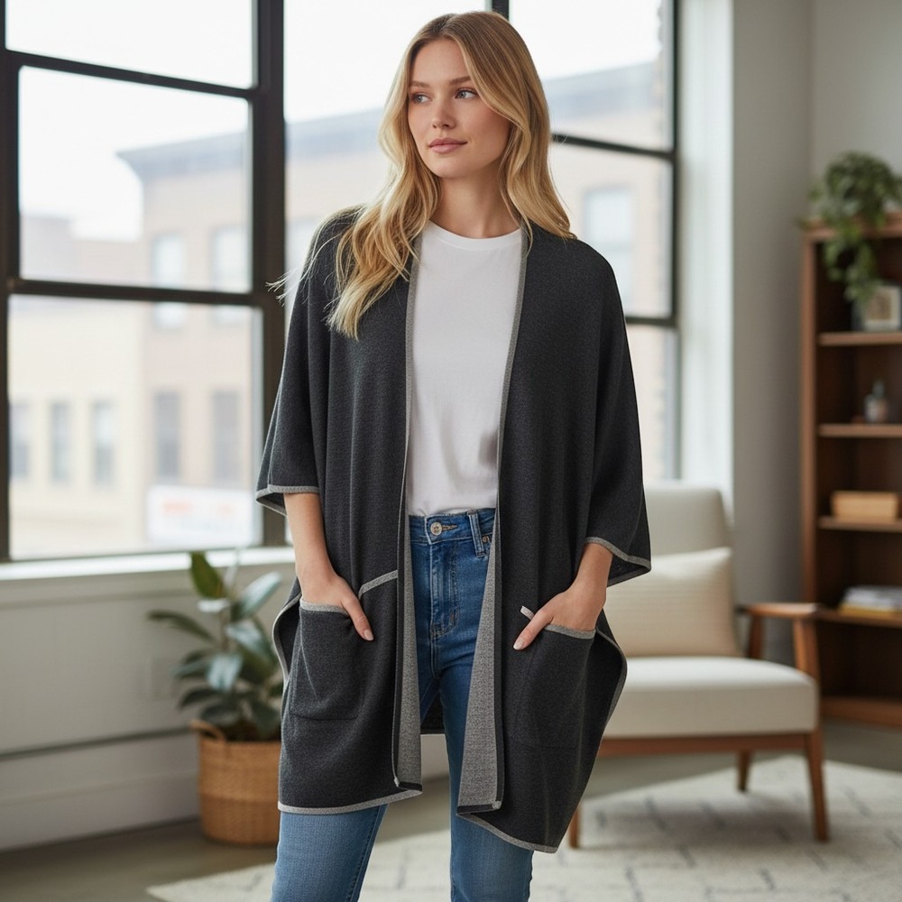Chicos Gray Open Front Poncho Wrap‎ Sweater Pocket Knit Topper SM